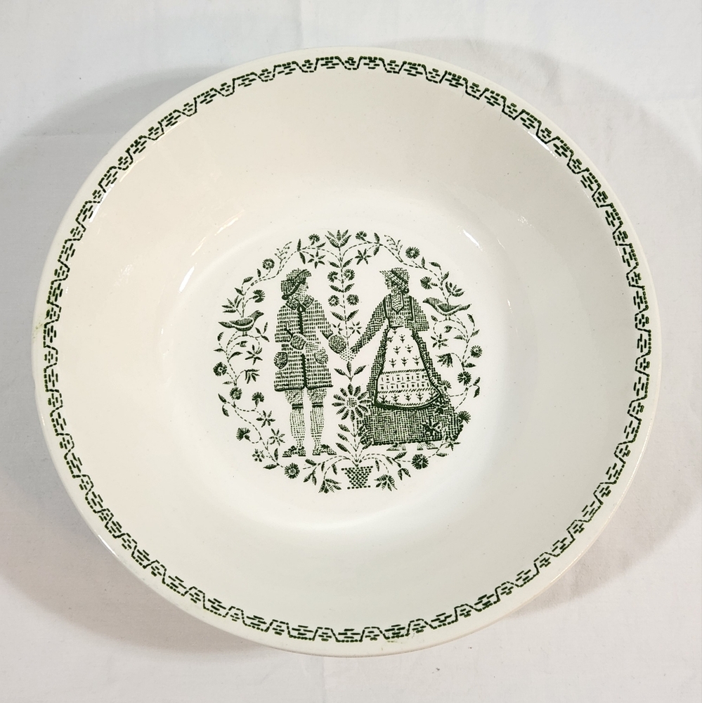 Vintage 11.5" Pasta/Salad Bowl Royal China Sebring Ohio 1950s